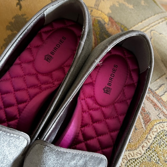 Birdies Gray Velvet Slip-On Starling Loafers Pink Silk Interior size 7.5 - Picture 2 of 7
